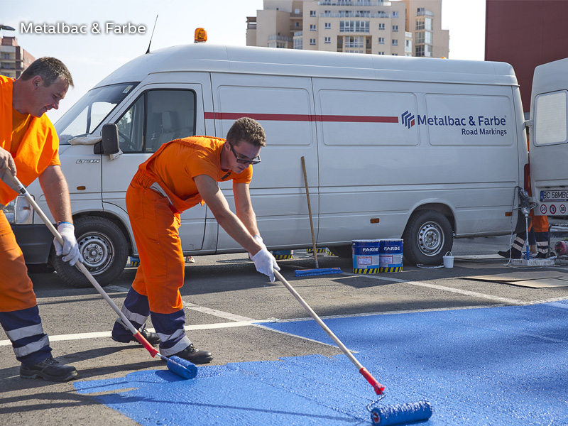 road marking paint; horinzotal road marking signs; road traffic signs; road safety; street signs; playground markings games; asphalt game; two component paint; cold plastic; bicomponent; 2k paint; pedestrian crossings; bicycle track