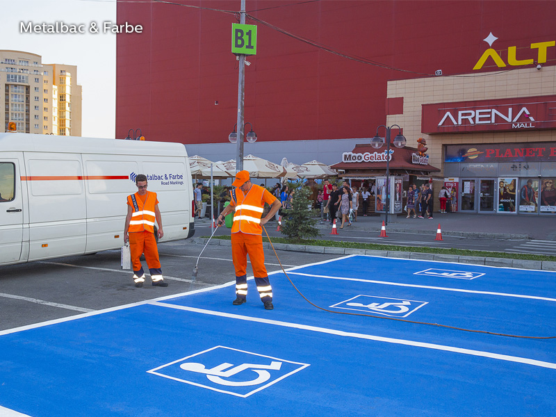 road marking paint; horinzotal road marking signs; road traffic signs; road safety; street signs; playground markings games; asphalt game; two component paint; cold plastic; bicomponent; 2k paint; pedestrian crossings; bicycle track